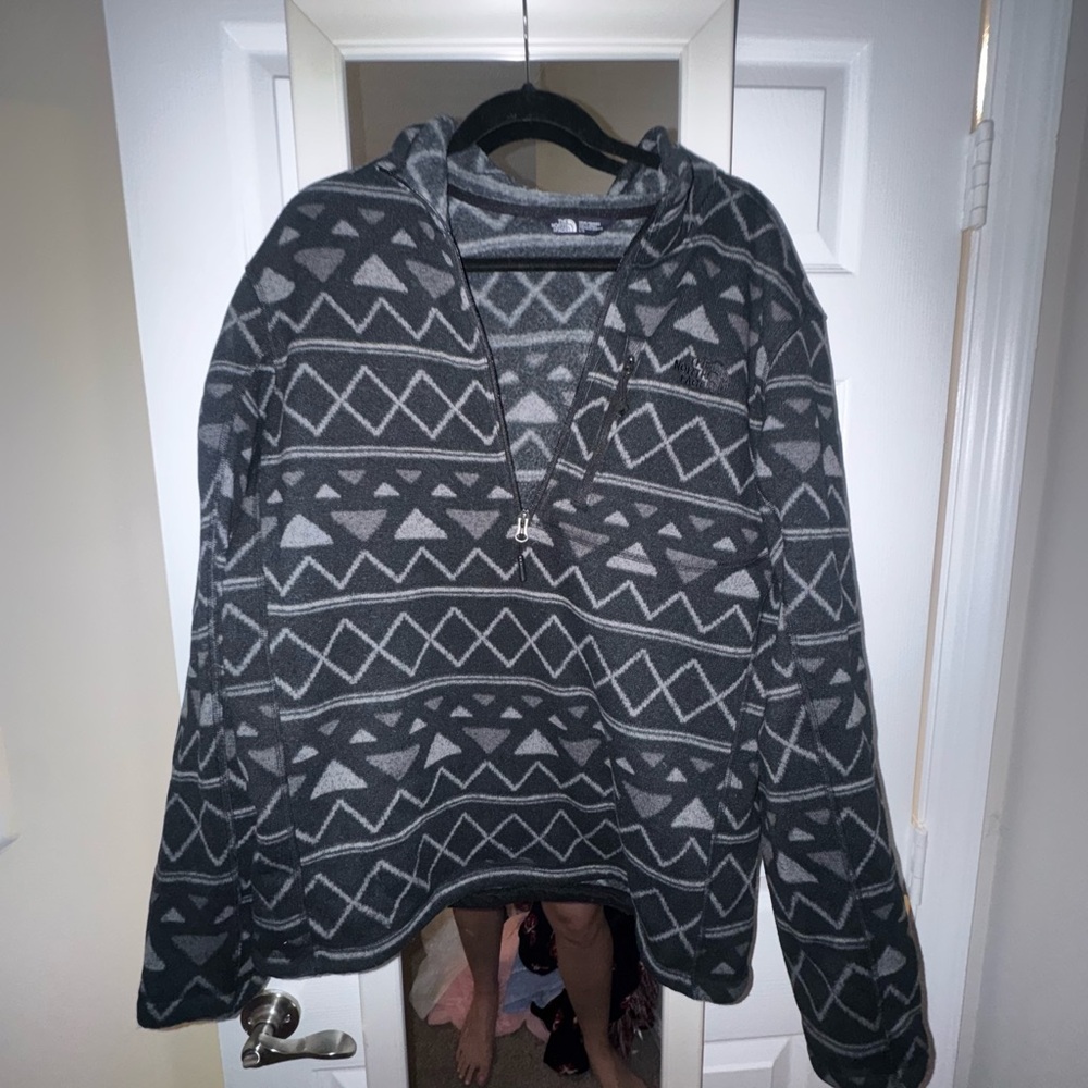 Black / Gray Patterned Pullover North Face - image 1